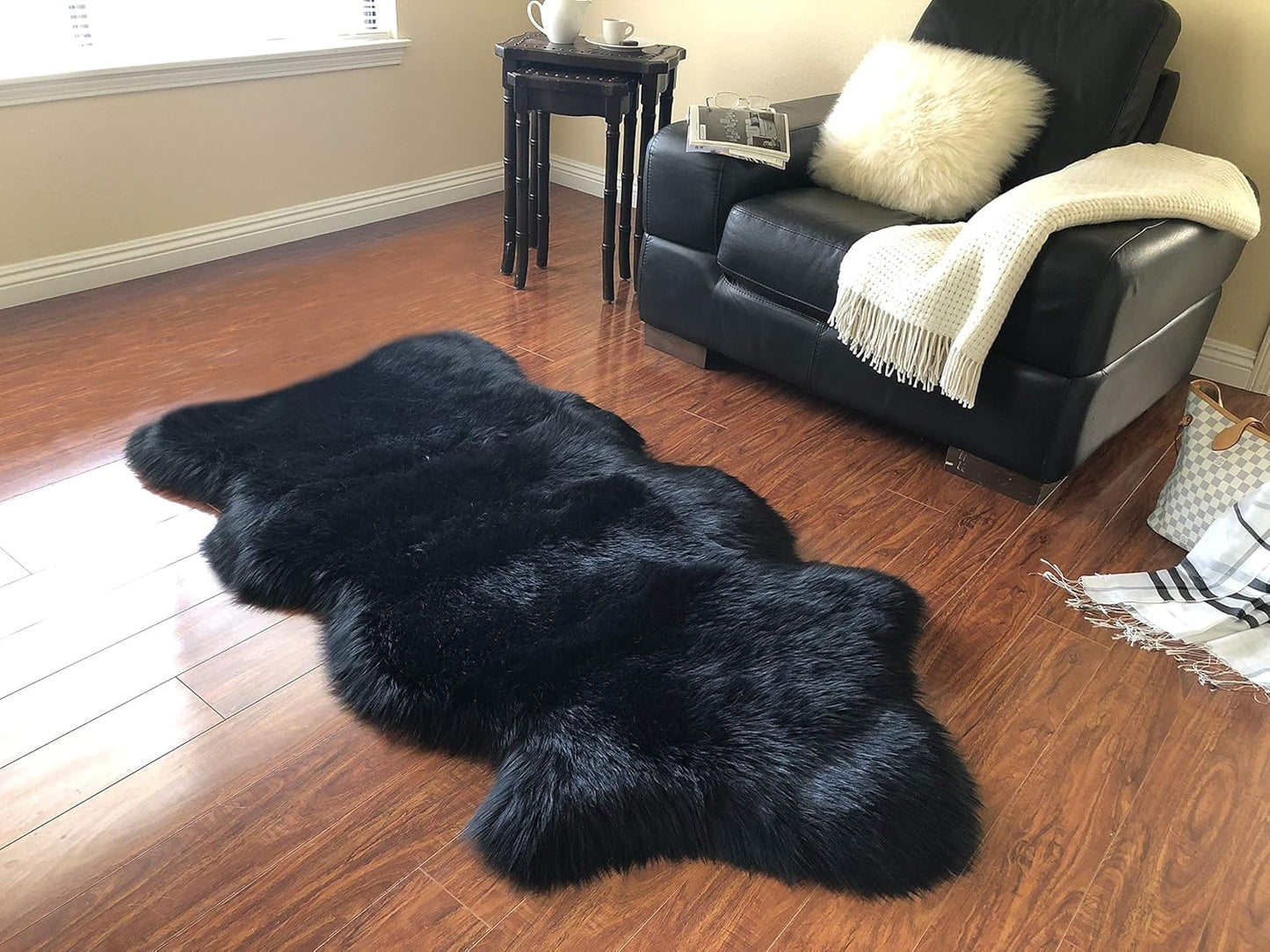 LAMBZY Faux Sheepskin Hypoallergenic Free Shape Silky Shag Rug, Luxury Shaggy Plush Carpet for Bedrooms Rugs Living Room Kids Rooms Sofa Floor Rugs (Single and a Half 2'x4', 60x120 cm Black)