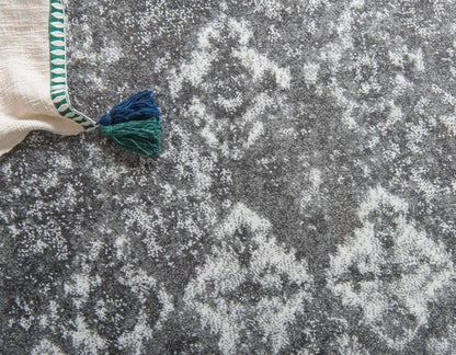 Unique Loom Rosso Collection Vintage, Traditional, Bohemian, Geometric, Distressed, Southwestern Area Rug, 5' 0" x 8' 0", Gray/Ivory