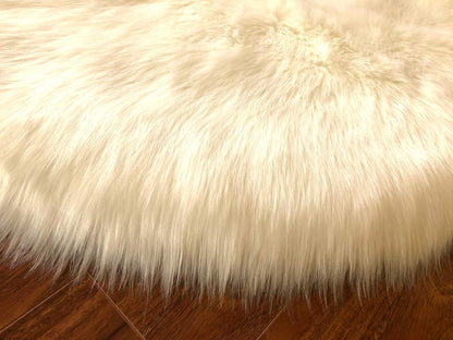 LAMBZY Faux Sheepskin Hypoallergenic Free Shape Silky Shag Rug, Luxury Shaggy Plush Carpet for Bedrooms Rugs Living Room Kids Rooms Sofa Floor, Duo Decto 12 Pelts 6'x12' Cream