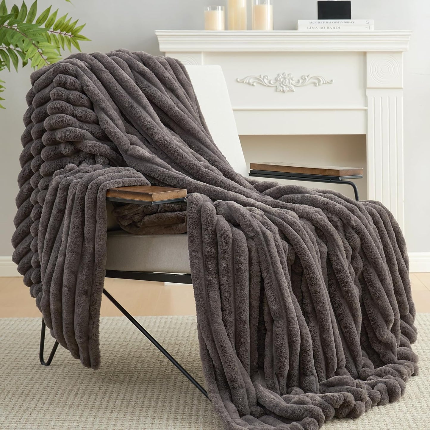 Amélie Home Faux Fur Throw Blanket for Couch, Cozy Fuzzy Fluffy Fur Luxurious Soft Striped Plush Gift Blankets for Family Sofa Chair Bed Living Room Bedroom, 55"x70", Charcoal Grey