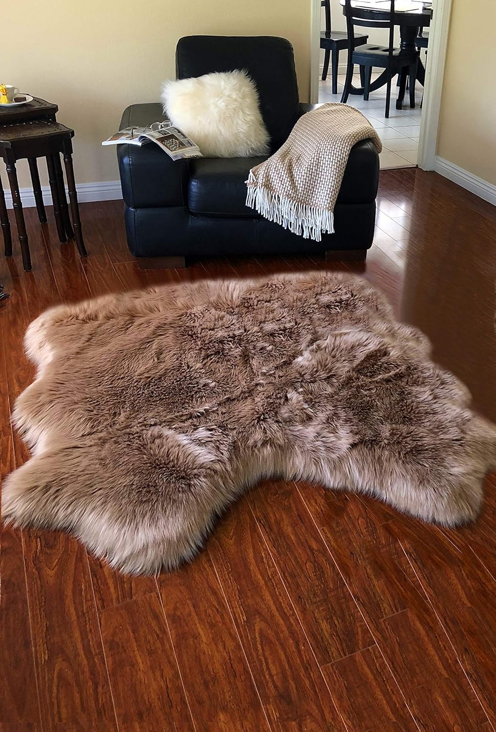 LAMBZY Faux Sheepskin Hypoallergenic Free Shape Silky Shag Rug, Luxury Shaggy Plush Carpet for Bedrooms Living Room Kids Rooms Sofa Floor Rugs (Double Side by Side 3'x4', Camel)