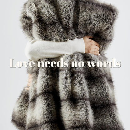 DREAMNINE Premium Luxury Fuzzy Animal Skin Faux Fur Throw Blanket 50" x 60", High-end Reversible Cozy Thick Wolf Fluffy Fox Blankets for Couch, Soft Warm Gray Bear Furry Blanket for Winter, Black Grey