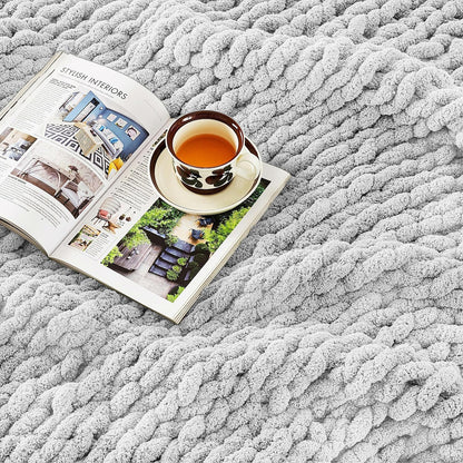 Ultra Soft Chunky Knit Blanket Throw -50x60 Hand Knitted Warm Chenille Throw Blanket, Home Decor Soft Thick Yarn Cable Knit Blanket Breathable Fleece Banket Christmas for Couch Bed Sofa Best GIF