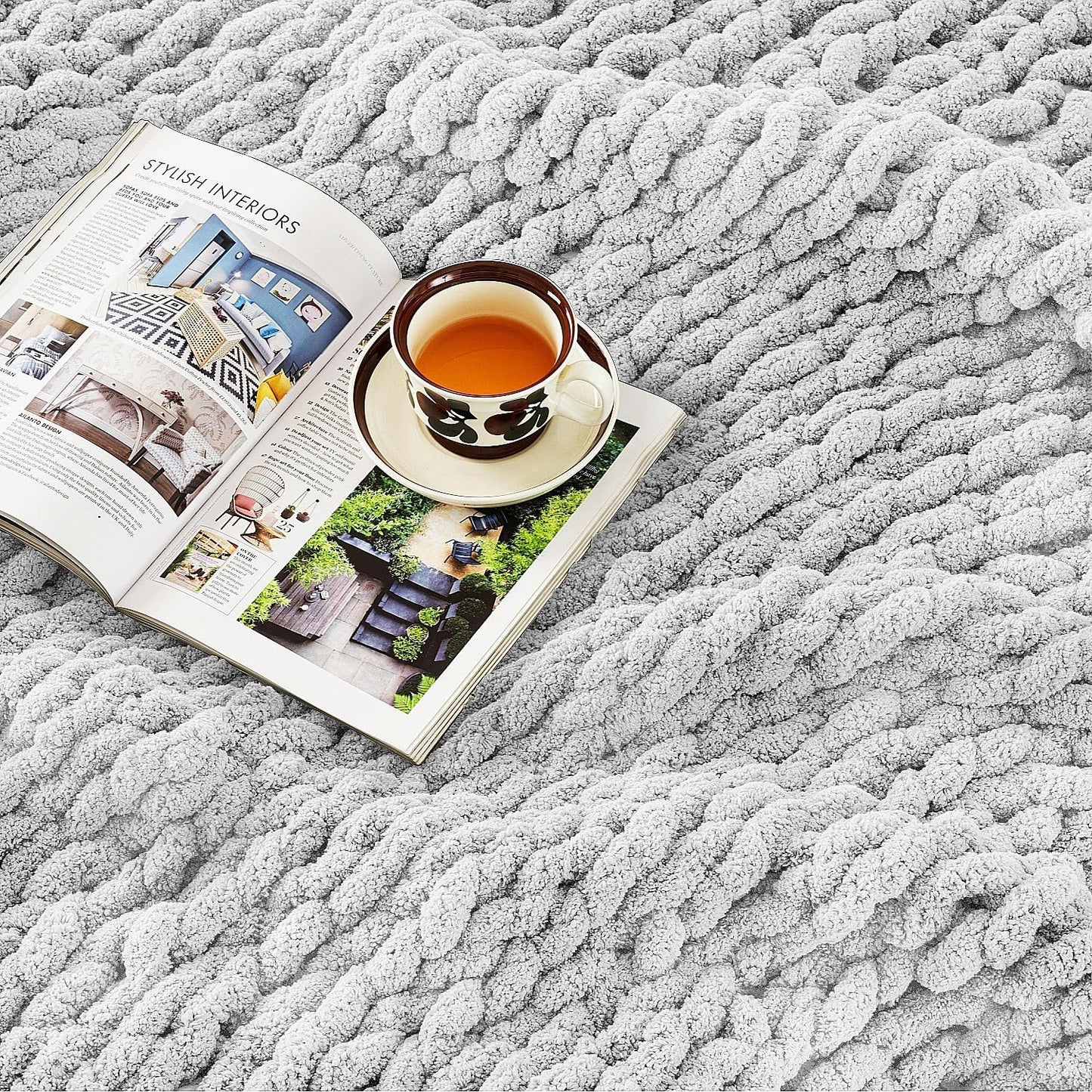 Ultra Soft Chunky Knit Blanket Throw -50x70 Hand Knitted Warm Chenille Throw Blanket, Home Decor Soft Thick Yarn Cable Knit Blanket Breathable Fleece Banket Christmas for Couch Bed Sofa Best GIF