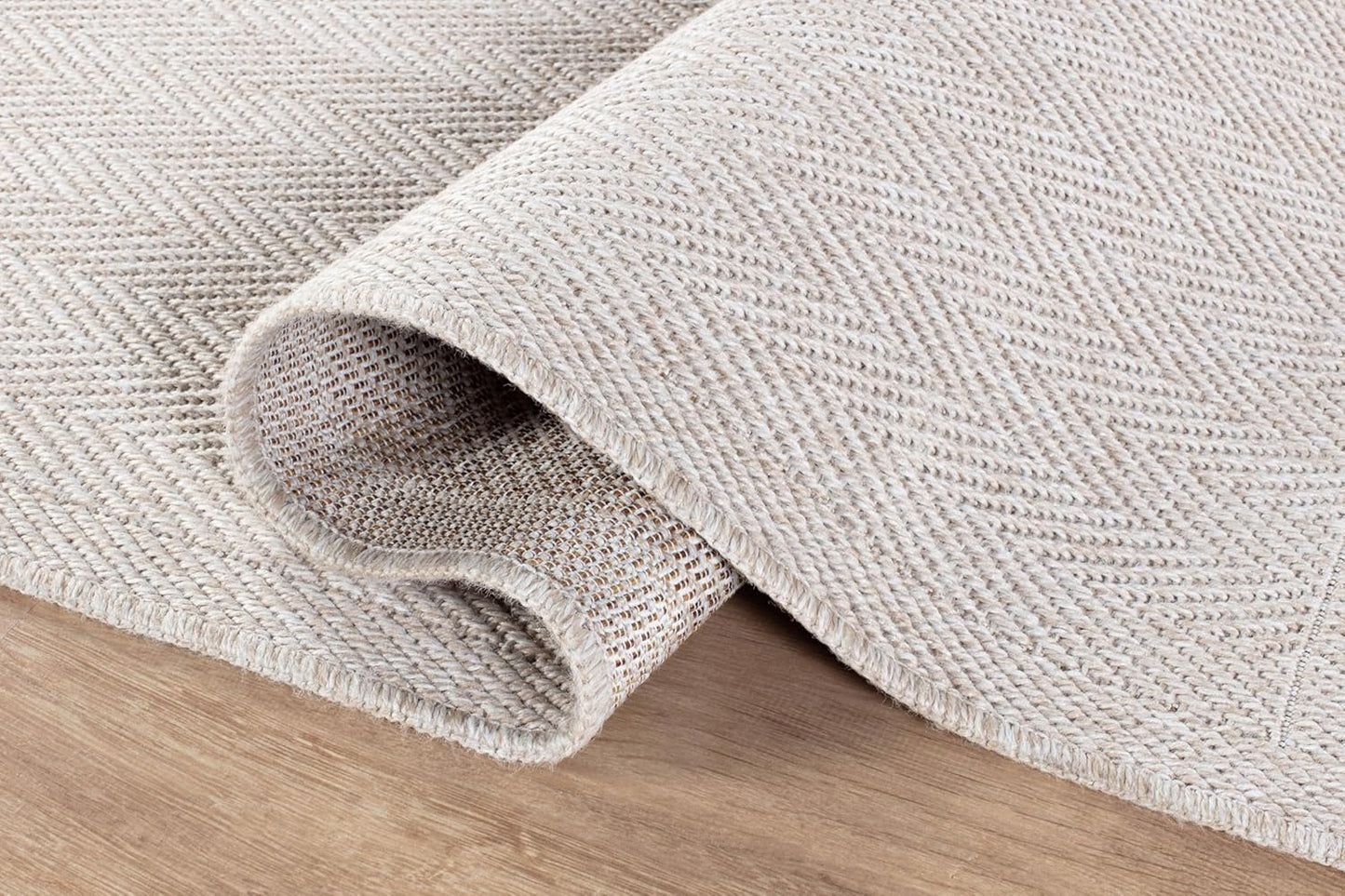 CAMILSON Easy Jute Rug 4x6, Indoor Outdoor Off-White Color Fiber Area Rugs for Living Room Patio and Kitchen Rug Herringbone Seagrass Woven Design Easy-Cleaning Washable Outside Carpet Alfombras 4 x 6