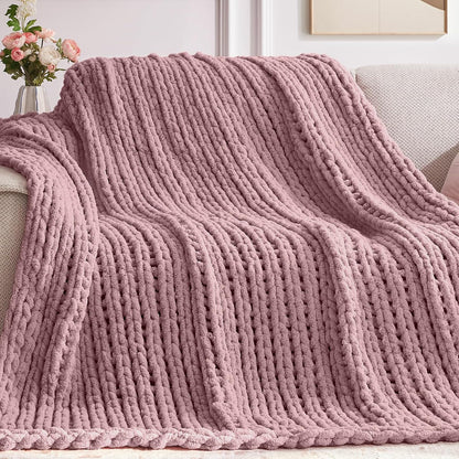 Chunky Knit Throw Blanket, 30''*40'' Knitted Throw Chenille Yarn for Bed Couch, Handmade Muted Pink Crochet Big Thick Blanket, Machine Washable Cute Comfy Blanket for Home Decor