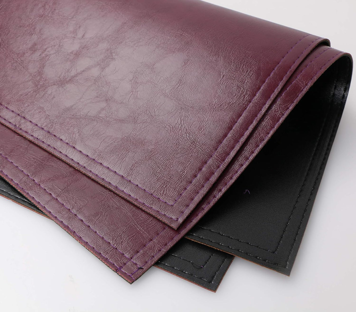 Waterproof PU Placemats, Faux Leather Dining Table Mat, Set of 4, Easy to Wipe Off Scrub Vinyl Mat, Heat & Stain Resistant for Office Conference Table, Home Decor G Bordeaux