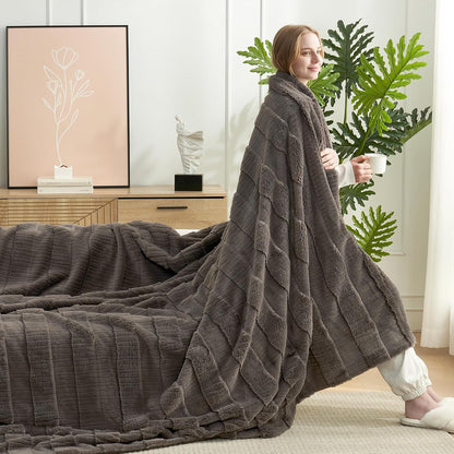 Amélie Home Luxury Striped Faux Fur Throw Blanket for Couch, Embossed Split Fur Cozy Fuzzy Fluffy Luxurious Soft Plush Sofa Chair Bed Gift Blankets for Women Men Wife Friend, 88"x90", Charcoal Gray