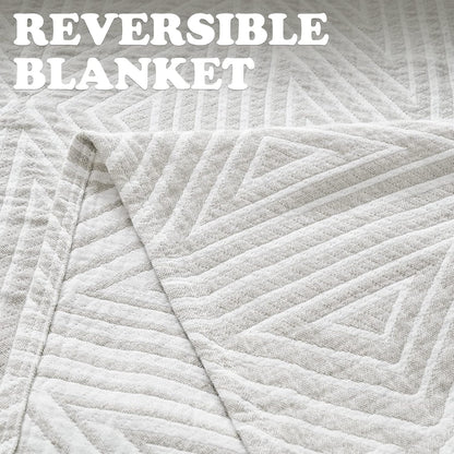 jinchan Boho 100% Cotton Blanket Muslin 50x60 Inches Lightweight 3-Layer Geometric Triangle Striped Pattern Reversible Quilt Throw Soft Breathable Comfy All Seasons for Couch Bed Decor, Light Grey