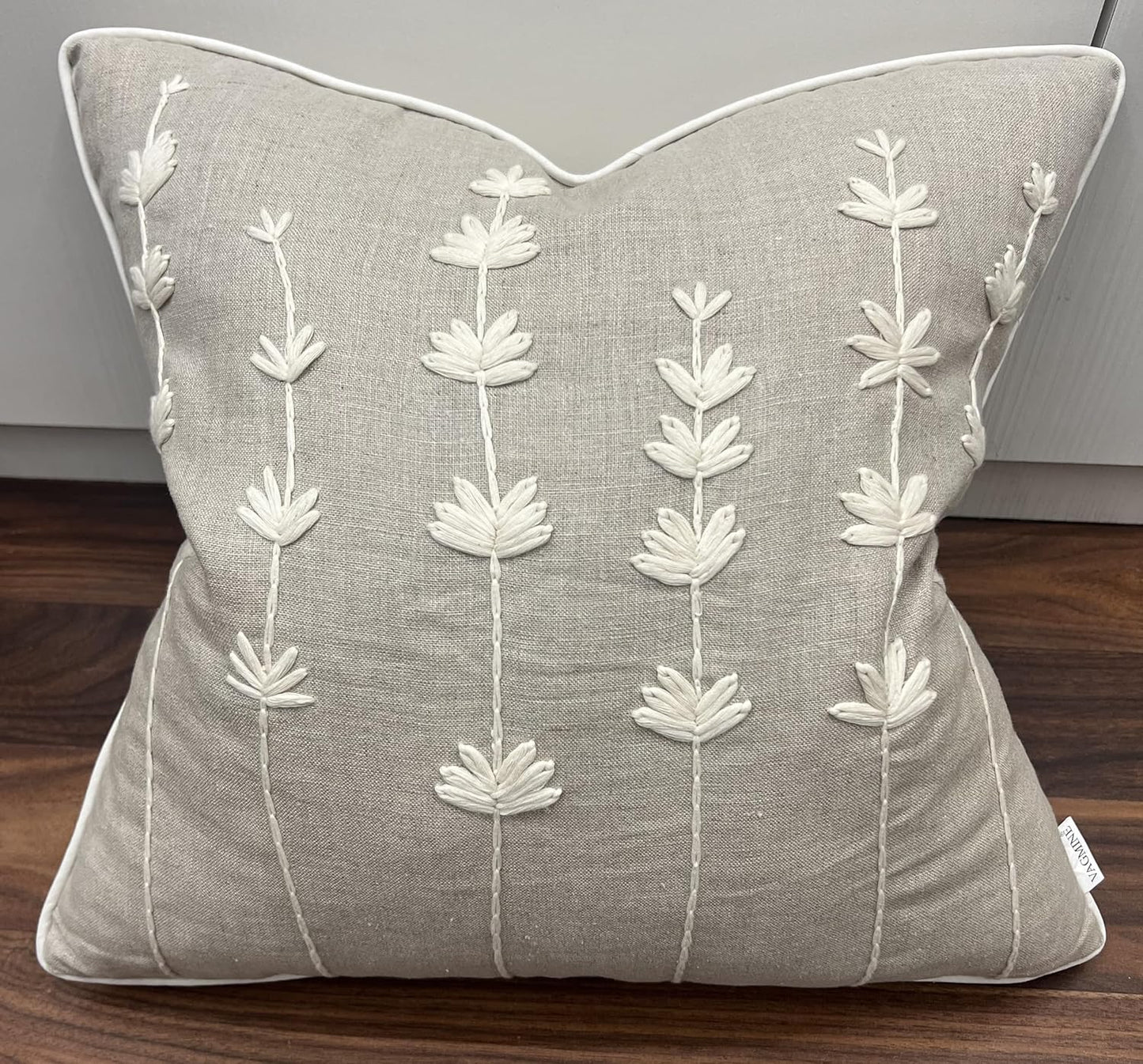 VAGMINE Hand Embroidered Daisy Accent Throw Pillow Cover - 20x20 Inches Square - 100% Linen Natural Decorative Cushion Cover for Couch, Sofa, Bed - Textured Embroidery - Boho Floral Home Décor