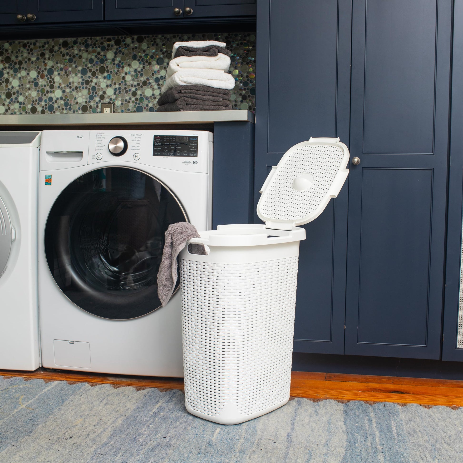 Mind Reader Slim Laundry Hamper with Lid, 60L Tall Clothes Basket, Narrow Tapered Design for