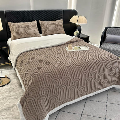 UKELER Sherpa Bed Blanket 80 × 90 inch, Ultra Soft Queen Size Throw Blanket for All Season, Cozy Plush Arch Fleece Blankets for Bedroom Living Room Dorm Hostel Sofa Camping, Coffee