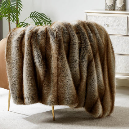 DREAMNINE Premium Luxury Fuzzy Animal Skin Faux Fur Throw Blanket 50" x 60", Double Sided Soft Long Shaggy Lion Fluffy Bear Blankets, Thick Warm Cozy Accent Wolf Furry Blanket for Winter,Reddish Brown