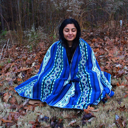 Off the Grid Inca Aztec Throw, Queen, King Blanket | Southwest Indian Navajo Boho Style | Native Cover for Camping, Bedding, Couch, Vanlife | Faux Alpaca, Lightweight, Hypoallergenic (Teal, Throw)