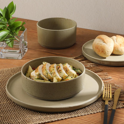 Gibson Elite Tatum Premium Porcelain Matte Reactive Glaze 16-Piece (Service for 4) Plates and Bolws Stackable Dishes Ceramic Dinnerware - Green