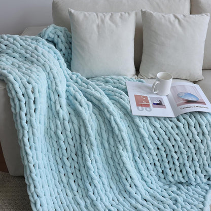 Maetoow Chenille Chunky Knit Blanket Throw （50×60 Inch）, Handmade Warm & Cozy Blanket Couch, Bed, Home Decor, Soft Breathable Fleece Banket, Christmas Thick and Giant Yarn Throws, Baby Blue