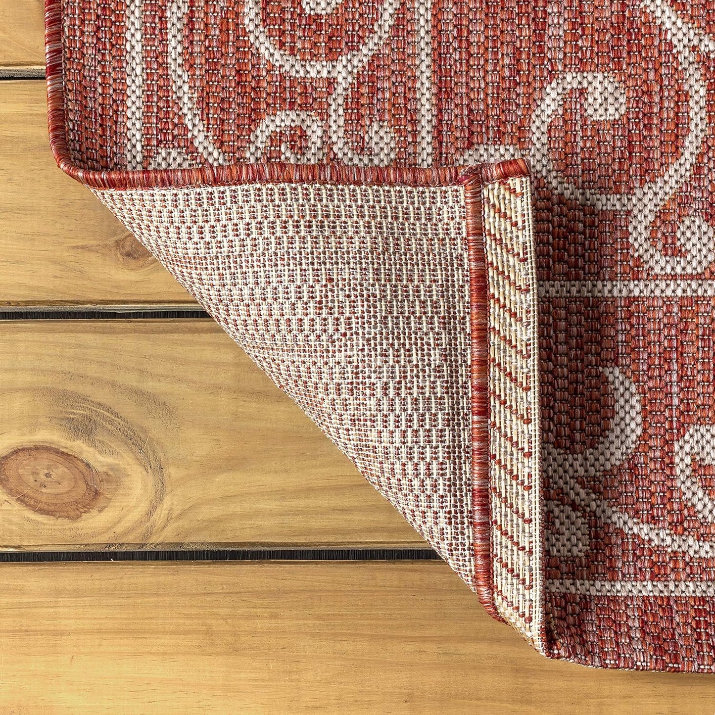 JONATHAN Y Vintage Filigree Indoor Outdoor Area Rug 4X6 Red/Beige, Charleston Textured Weave for Backyard, Patio, Porch, Easy-Cleaning, High Traffic, Pet-Friendly, Non-Shedding (SMB106B-4)