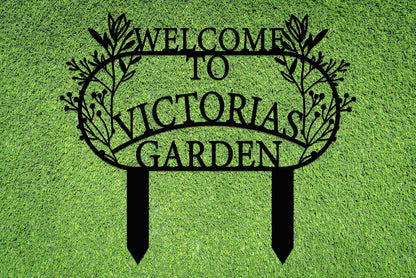Personalized Metal Garden Sign with Stake, Custom Garden Decor for Outdoor, Custom Family Name Sign, Patio Decorations, Lawn Art, Farmhouse Decorative, Housewarming Gift (CstmDesign3)